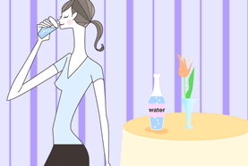 水などを飲む